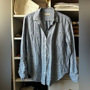 Everlane linen button down blue with white thin strips